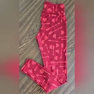 LuLaRoe Valentine's Day Leggings One Size Arrows And Hearts